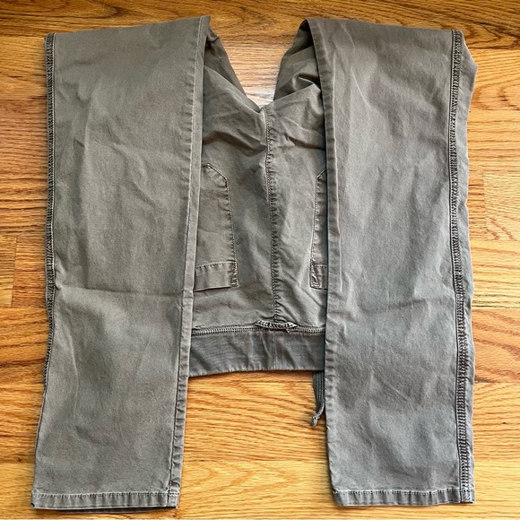 Standard James Perse stretch canvas surplus pants size small - Picture 6 of 7